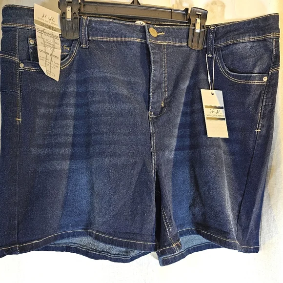 Mystery Box Cocomo 2X-3X - Picture 7 of 11